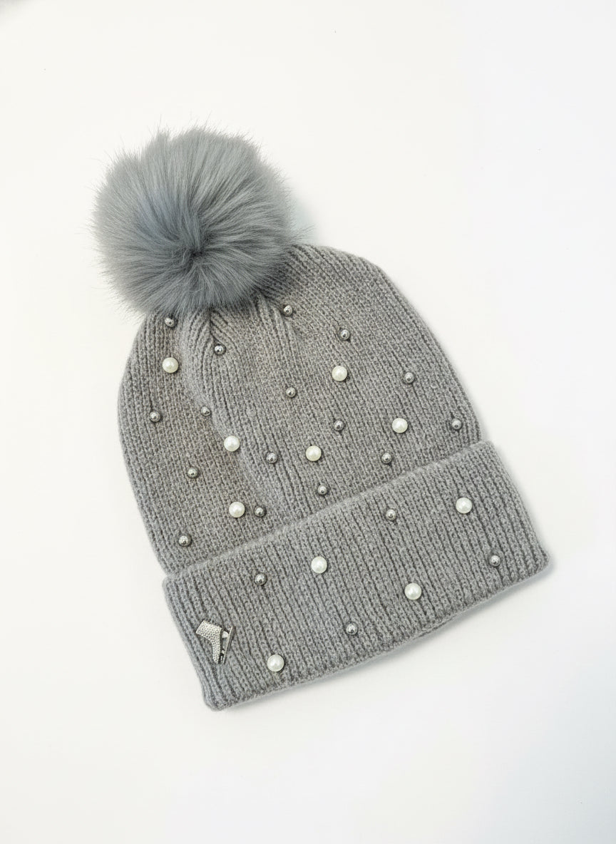 Ice Skating Hat with Pearls